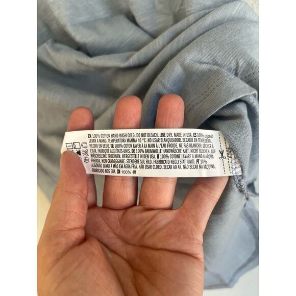 Grey Lab Woman Blue Round Neck T-Shirt, Size Small - Picture 4 of 6